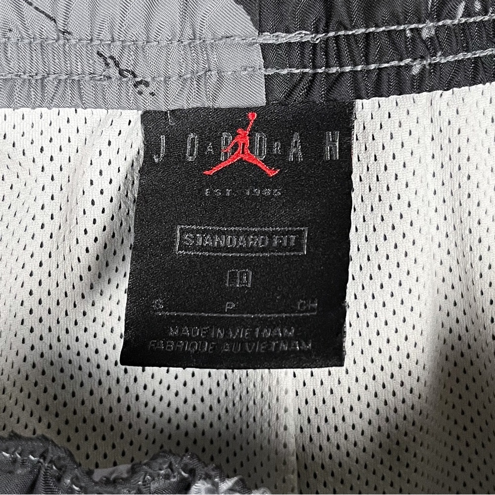 Jordan Flight Swim Trunks Poolside Men's Printed Black CZ4749-010 Size Small - Picture 6 of 6